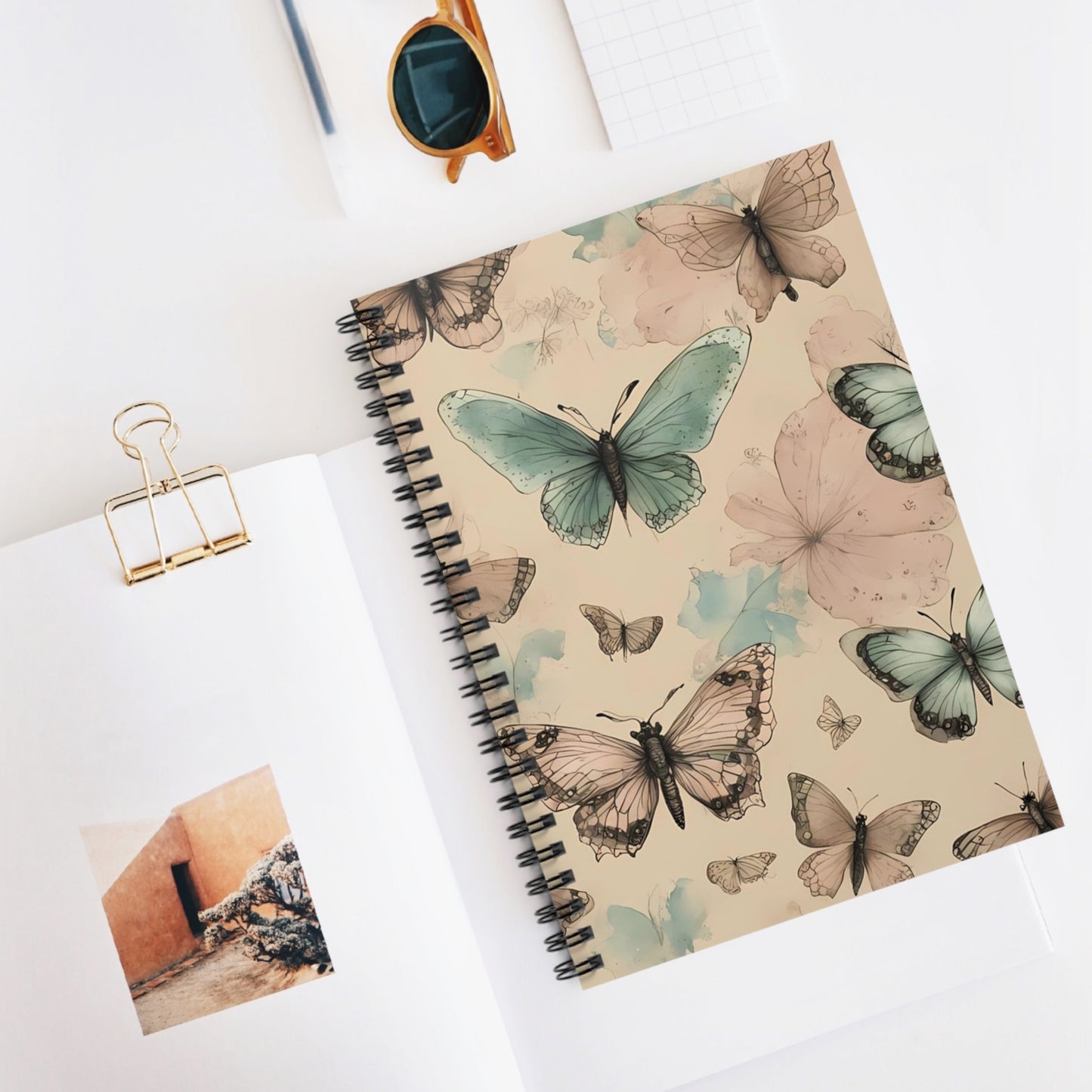 Butterfly Dreams Spiral Notebook | Cute Journal for Girls, Artsy Note-taking, Gift for Students, Floral Stationery, Butterfly Decor